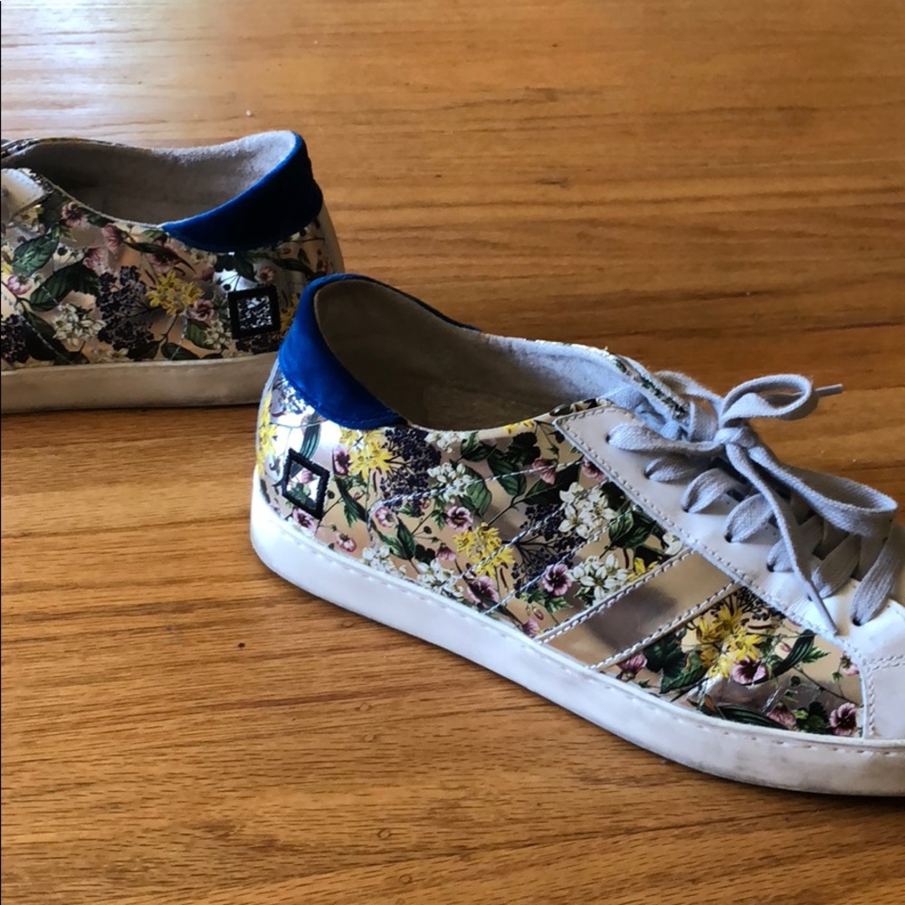 D.A.T.E. Sneakers Italian cool floral